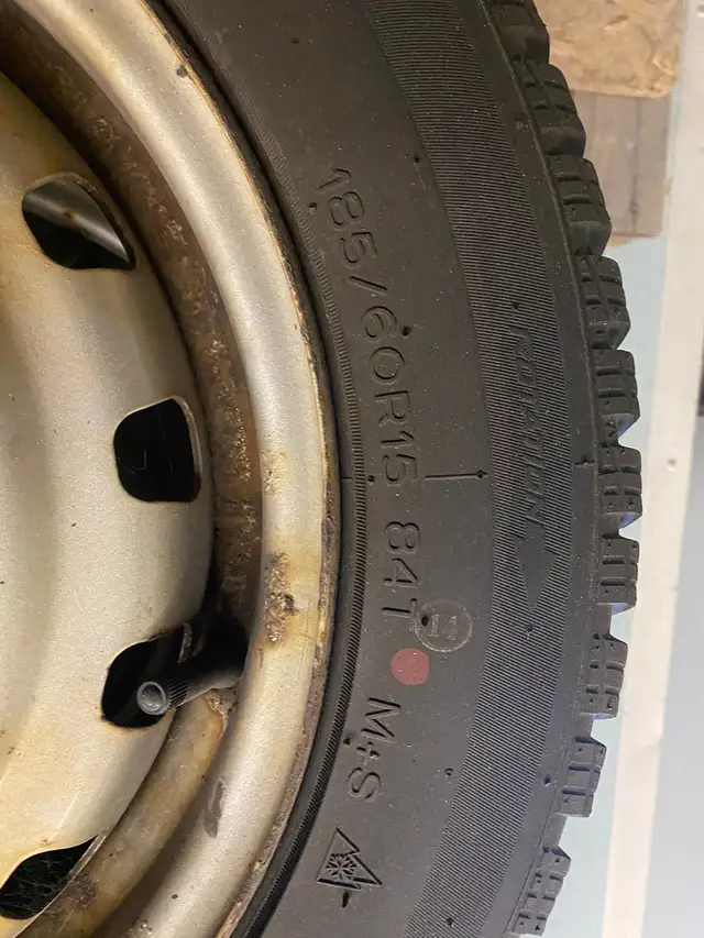 UNIROYAL Tiger Ice & Snow in Tires & Rims in Guelph - Image 4