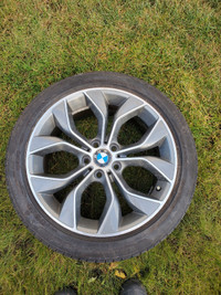 BMW X3 2015 one mag OEM 245/45/19 7/32