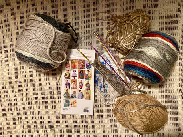 Knitting Starter in Hobbies & Crafts in City of Toronto