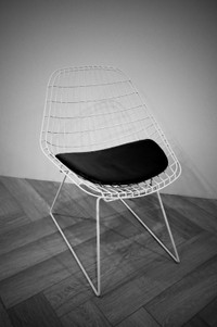 Vintage MCM mid century modern Dutch wire desk accent chair