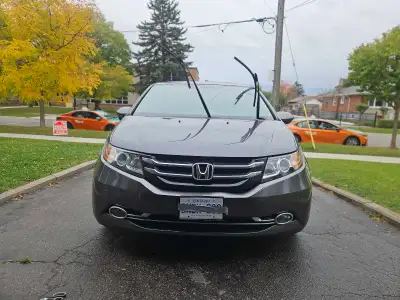 Clean car drive perfectly no and lights No engine problem new winter tires PHONE NUMBER 416-899-6958