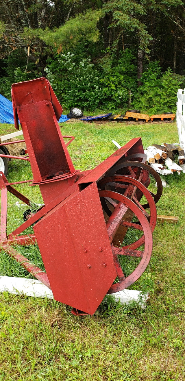 Souffleuse pour tracteur in Snowblowers in Gatineau - Image 3