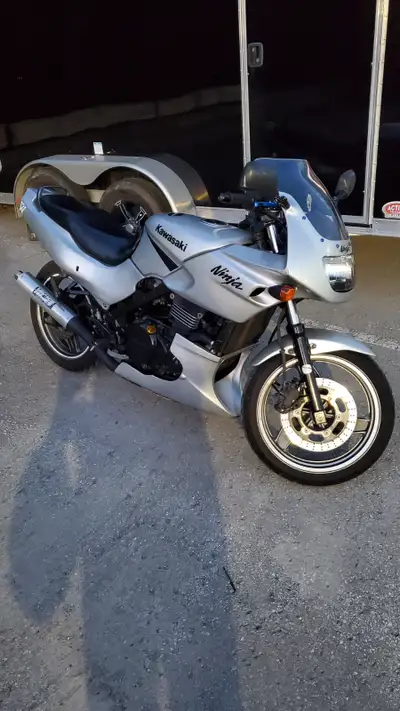 2003 Kawasaki Ninja 500R EX500 Great bike for anyone, especially the new Rider looking for something...