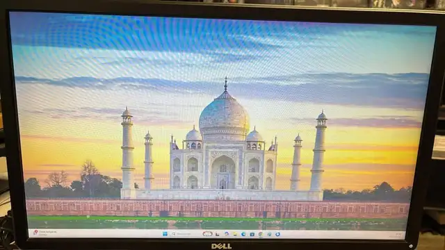 Moniteur Dell E2314Hf 23 pouces Full HD 1920 x 1080 60Hz in Monitors in Longueuil / South Shore - Image 5