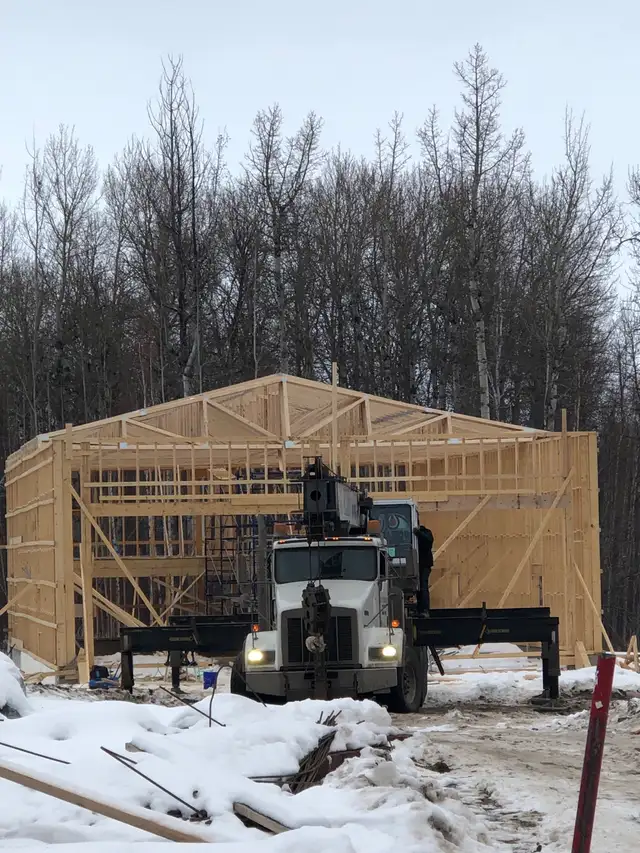 Framing crew available63008305342337124