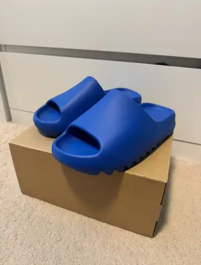 Yeezy Slide Azure, View more