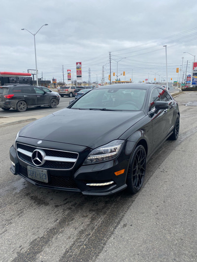 Mercedes-Benz CLS550 4Matic FULLY LOADED