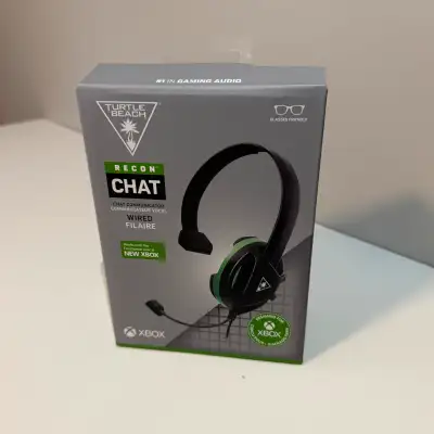 Selling my Turtle Beach headset - works perfectly with Xbox One (3.5mm jack), PS4, or phone/tablet....