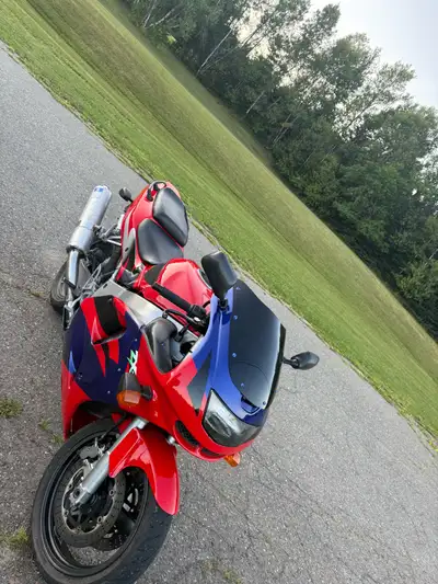Bike works and sounds good. Asking 3000 obo may be interested in trades message or Text 782-440-5811