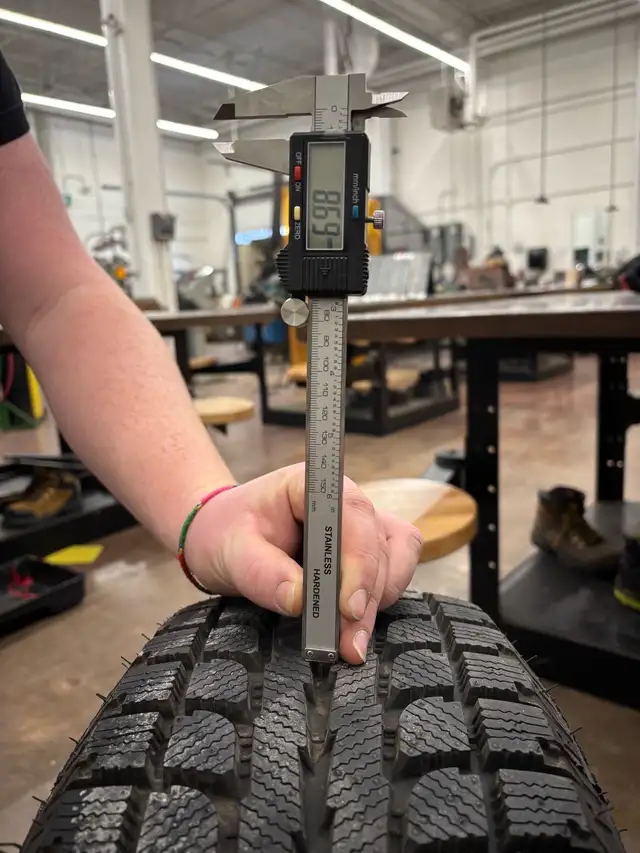 Winter Tires on rims 225 65 R16 in Tires & Rims in Peterborough - Image 5