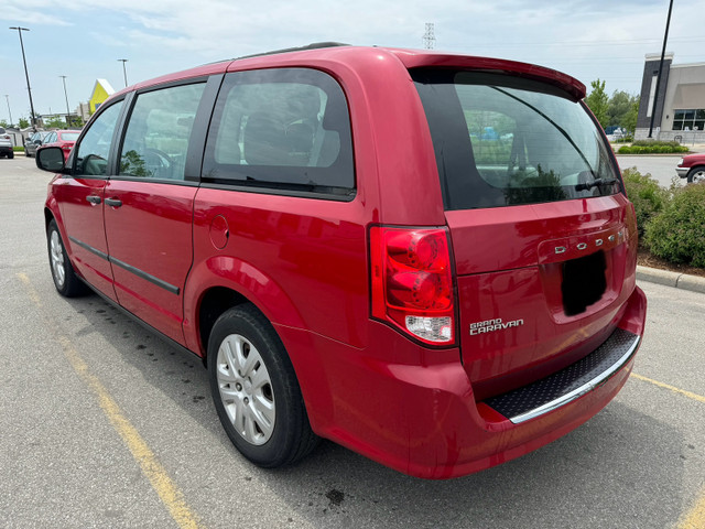 2014 Dodge Grand Caravan StownGo in Cars & Trucks in London - Image 4