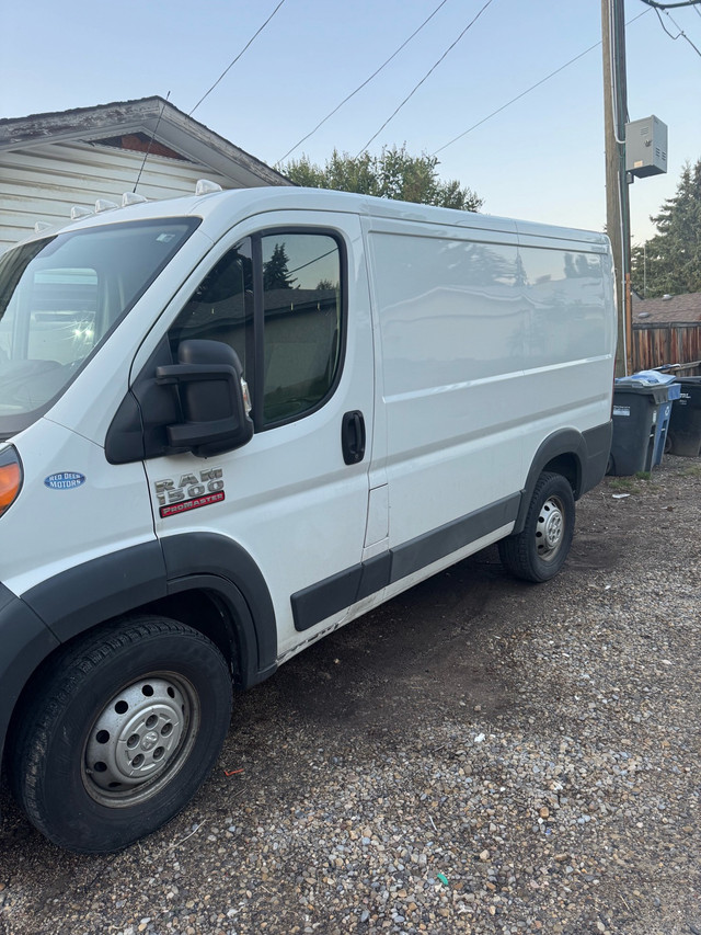 2014 dodge ram promaster 1500 low roof $17,000 OBO in Cars & Trucks in Calgary - Image 2