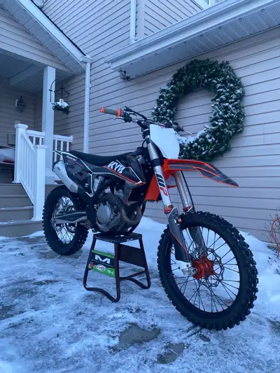 *Full top end rebuild including valves done with paperwork 5 hours ago. Total run time 86.9 hours)*...