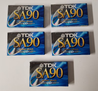 Casettes audio vierges TDK + boitier / TDK Blank Audio Cassettes