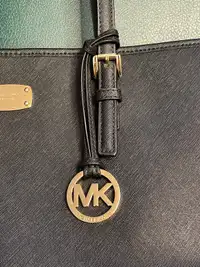 Michael Kors MK Large Tote Bag LIKE NEW 