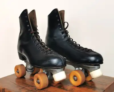 Men's size 9 quad roller skates, View more