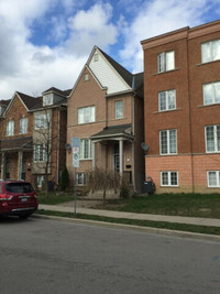 BRIGHT AND SPACIOUS ROOMS FOR RENT - YORK UNIVERSITY