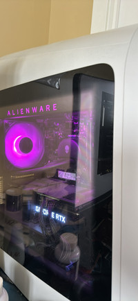 Desktop gaming PC： Alienware Aurora R13