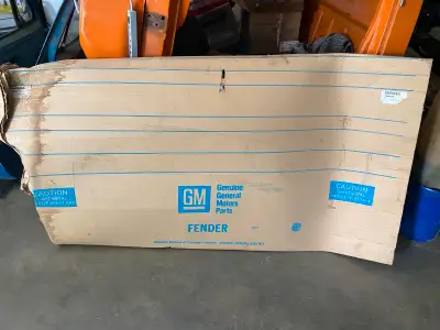 88-98 OEM GM pickup Truck (1500-3500) passenger front Fender, original packaging (cardboard has wate...