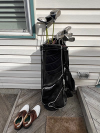 Men’s Right Handed Golf Clubs and size 10.5W Golf Shoes 