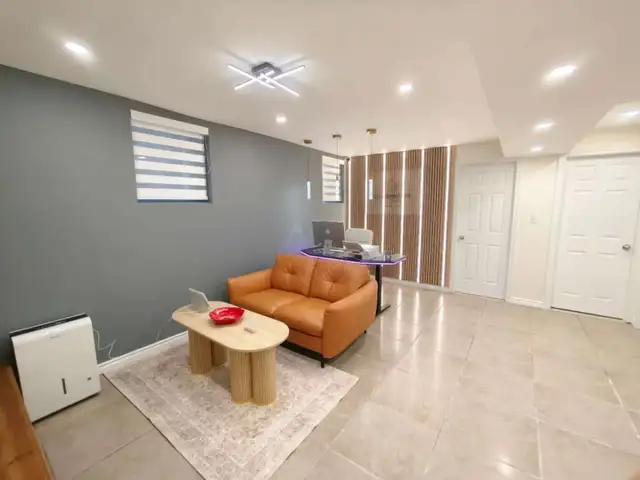 RMT & Osteopathy | Direct Billing & Free Parking in Massage Services in City of Toronto - Image 4