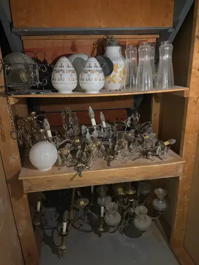 Vintage chandeliers and fixtures package, View more