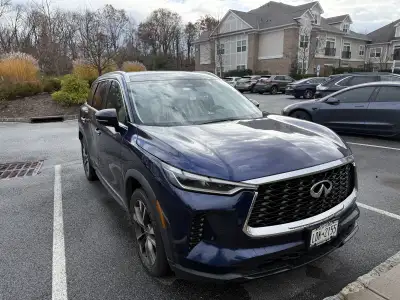 Still under warranty Imaculate condition No scratches or dents Brand new tires from costco Brandnew...