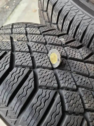 Selling a set of Continental Viking Contact 7 winter tires 205/65/15 on steel rims, bolt pattern is...
