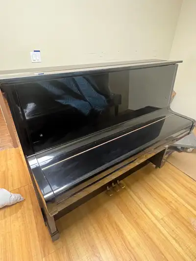 Yamaha Upright Piano U2 Made in Japan Help Customer sell it because she upgraded to Grand Piano Good...