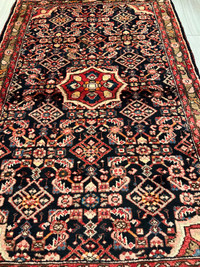 Authentic handmade vool Persian rugs 