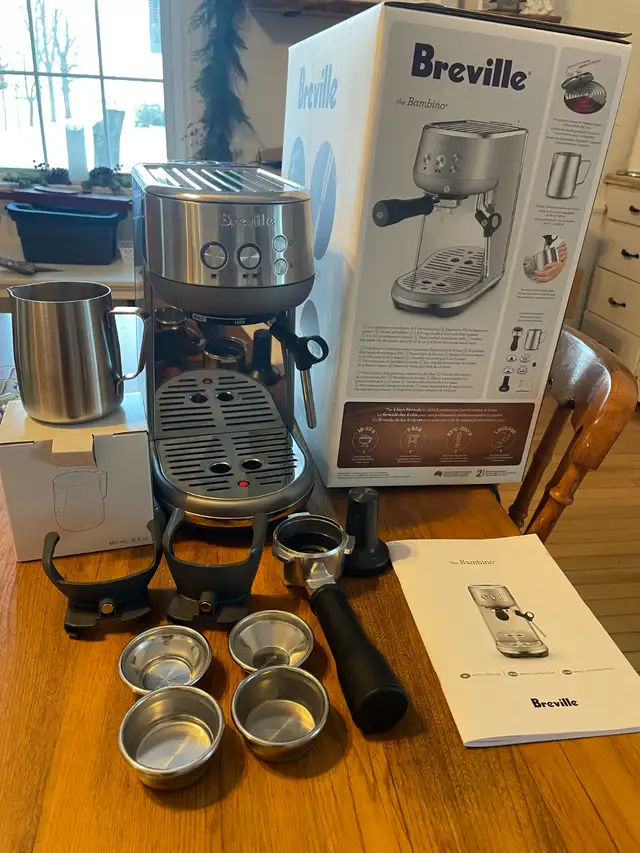 Like New - Breville Bambino Espresso Machine in Coffee Makers in Owen Sound - Image 2