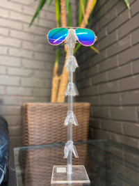 Sunglasses display stand