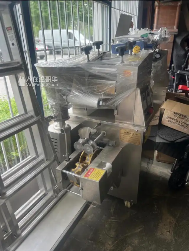 Automatic Dumpling Machine + Automatic Bao Bun Machine + Automat in Industrial Kitchen Supplies in Delta/Surrey/Langley - Image 5