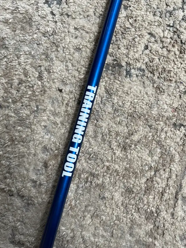 Goliath Accu Swing Training Tool Golf Right Handed in Golf in Guelph - Image 4