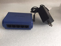 TRENDnet TE100-S5/AS Fast Ethernet 5-Port External Switch/power