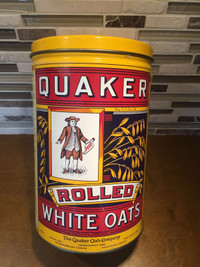 Vintage (1980s) Quaker Rolled White Oats Tin