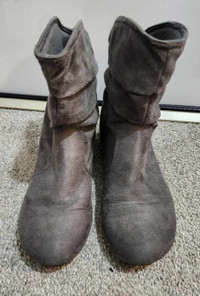 Grey ankle boots -  Lower East Side - Payless -  (EUC)