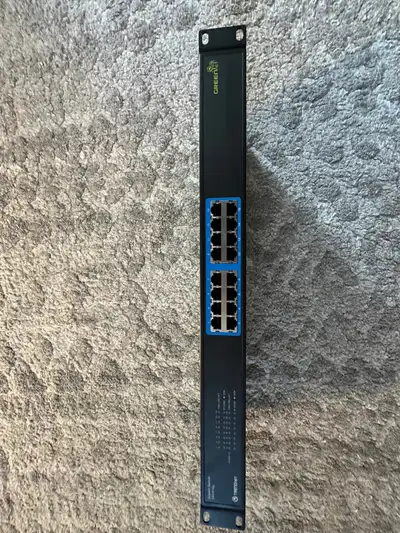 16-Port Gigabit GREENnet Switch, View more