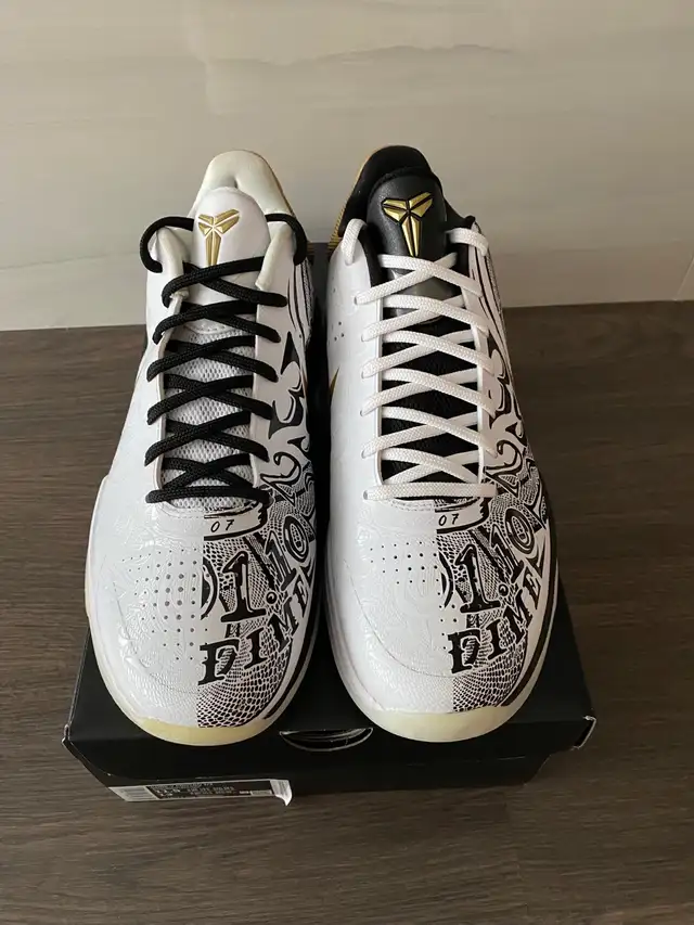 DS / Brand New Nike Kobe 5 Protro Big Stage sz 11.5 in Men's Shoes in Markham / York Region - Image 5