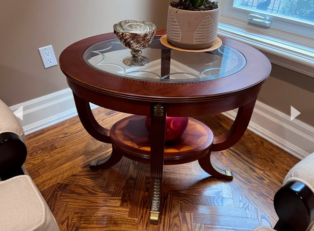 SET OF TABLES in Coffee Tables in Markham / York Region
