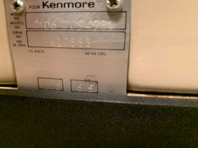 Kenmore Refrigerator Size 32”W x 65 ½”H x 27 ½”D - Moving Sale dans Vaisselle et articles de cuisine  à Ville de Montréal - Image 2