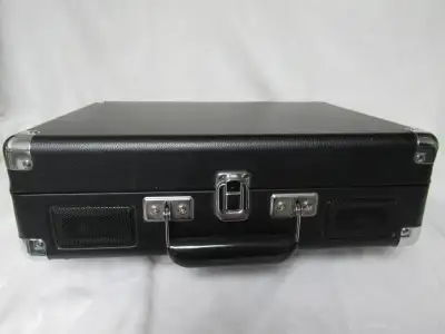 CROSLEY  SUIT CASE VINYL  RECORD PLAYER, View more