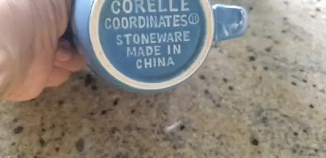 VARIOUS CORELLE DISHES in Kitchen & Dining Wares in Oshawa / Durham Region - Image 11