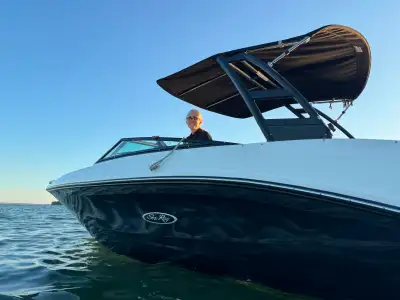 2025 Sea Ray SPO 230 | Black Hull | 250HP Verado | Tower, View more