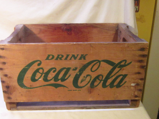 Vintage ~ Wooden ~ Coke Crate/Box in Arts & Collectibles in Winnipeg