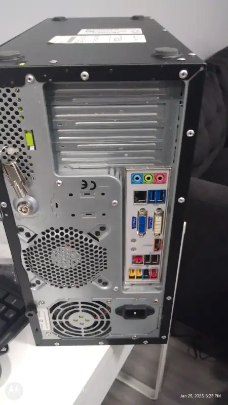 Desktop computer in Desktop Computers in City of Toronto - Image 8