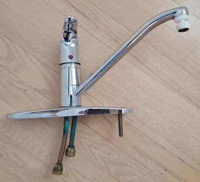 Peerless Single Handle Kitchen Faucet, View more