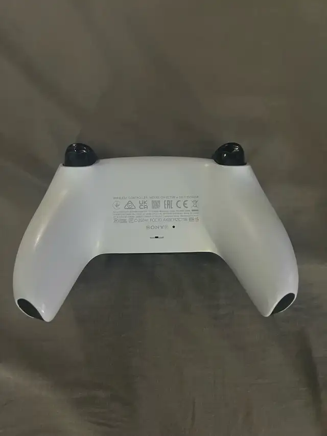 PS5 Controller WHITE518971155002183681