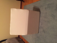 POSTURE PRO HEALTH LEG ELEVATION PILLOW WITH FOAM TOP.