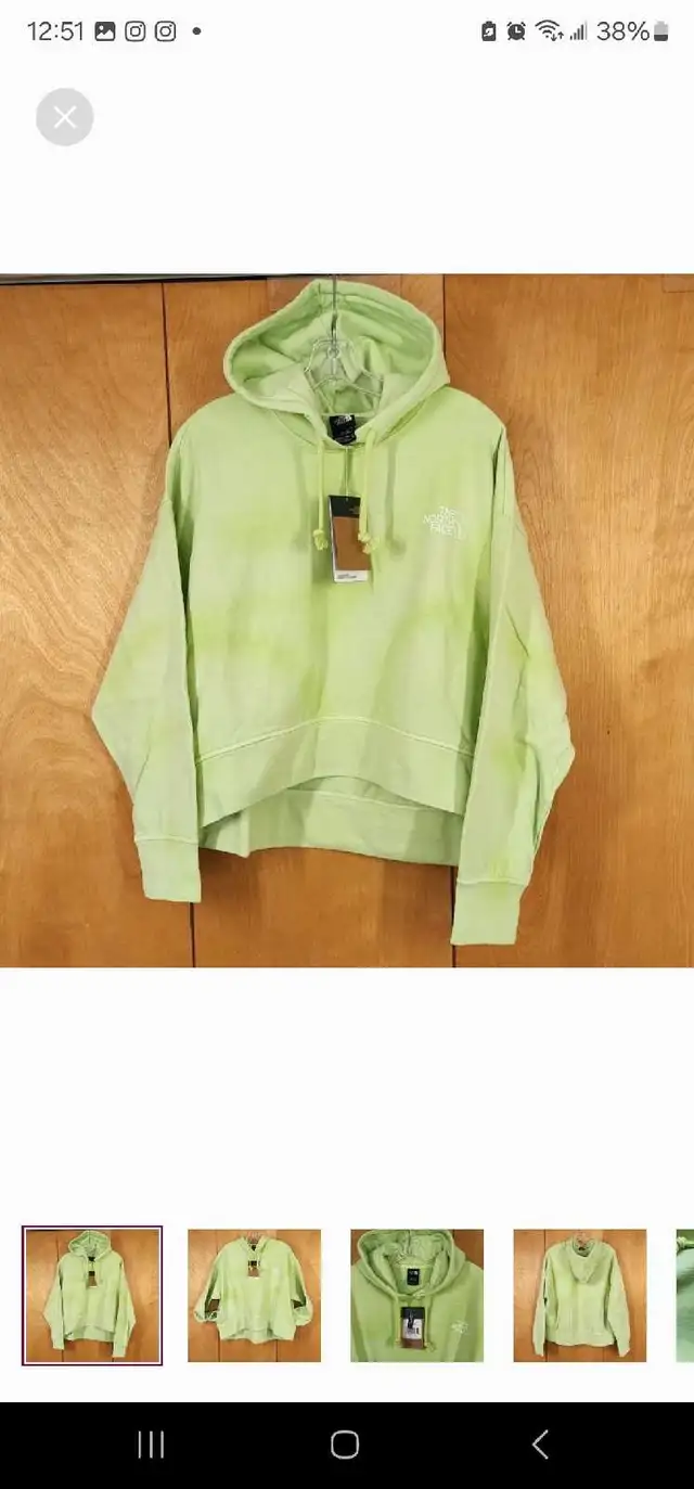 The North Face hoodie size medium62863260897921127